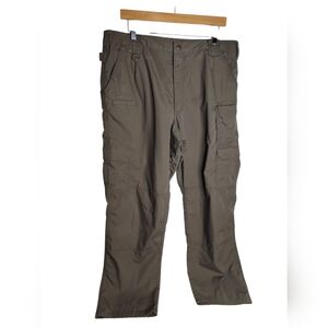 5.11 Tactical Pro Series Green Cargo Ripstop pants size 38x32